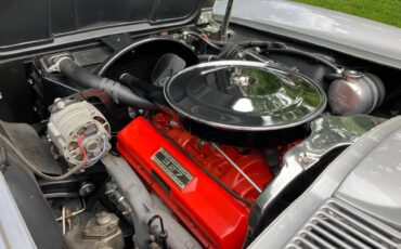 Chevrolet-corvette-1964-silver-4
