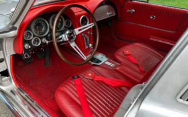 Chevrolet-corvette-1964-silver-7