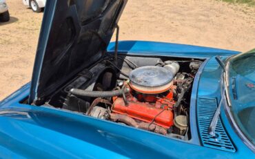 Chevrolet-corvette-1965-1
