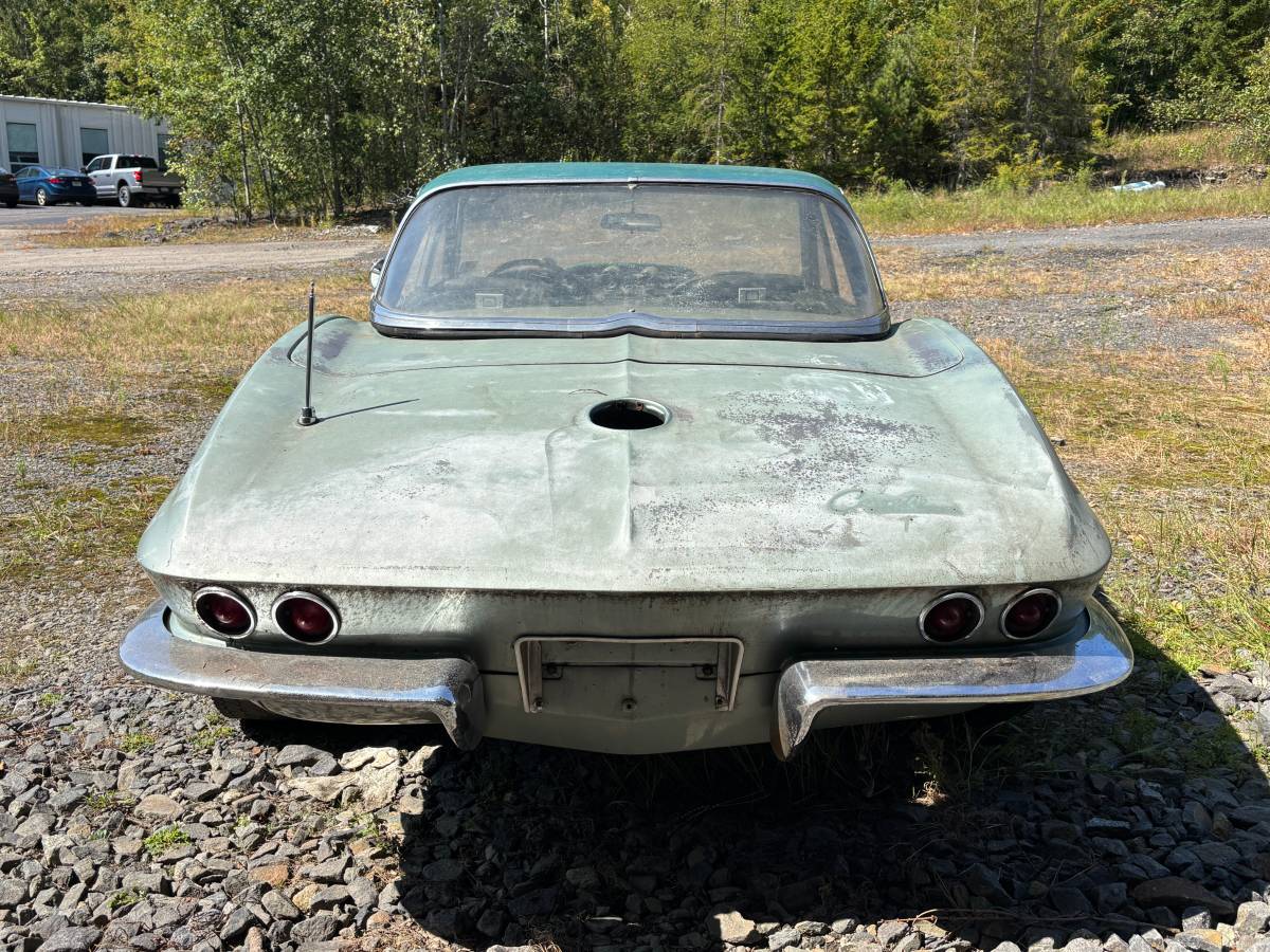 Chevrolet-corvette-1965-10