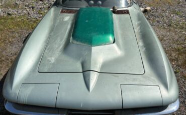 Chevrolet-corvette-1965-2