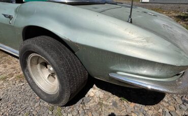 Chevrolet-corvette-1965-3