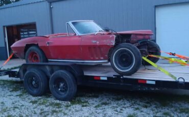 Chevrolet-corvette-1965-red