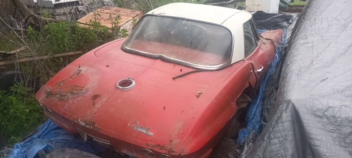 Chevrolet-corvette-1965-red-9