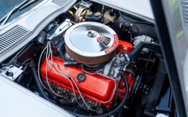 Chevrolet-corvette-1966-4
