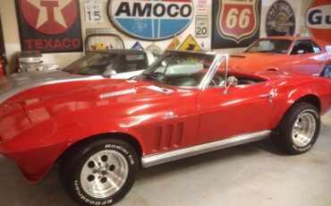Chevrolet-corvette-1966-red-16