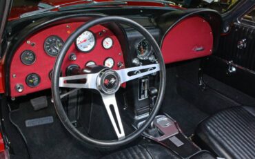 Chevrolet-corvette-1966-red-7
