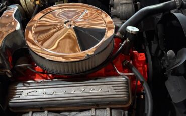 Chevrolet-corvette-1966-white-13