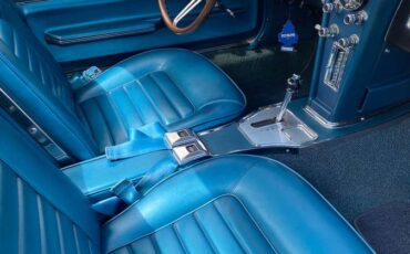 Chevrolet-corvette-1966-white-9