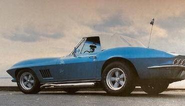 Chevrolet-corvette-1967-3