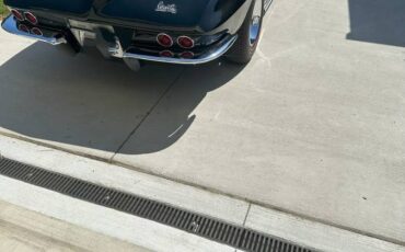 Chevrolet-corvette-1967-black-3