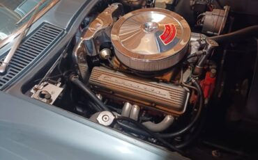 Chevrolet-corvette-1967-blue-3