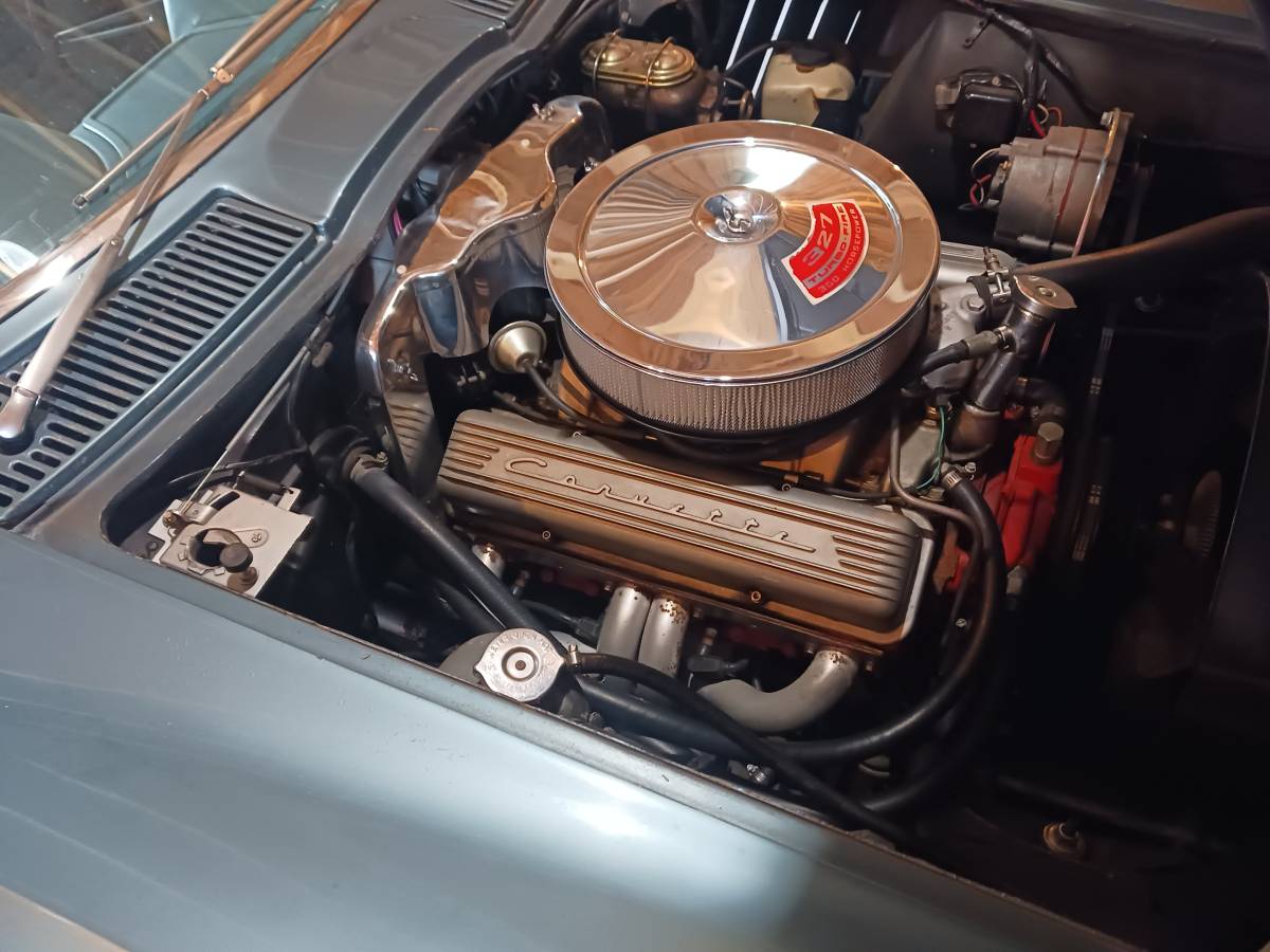 Chevrolet-corvette-1967-blue-3