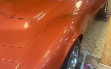 Chevrolet-corvette-1968-orange-2