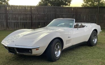 Chevrolet-corvette-1969-1