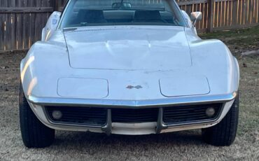 Chevrolet-corvette-1969-11