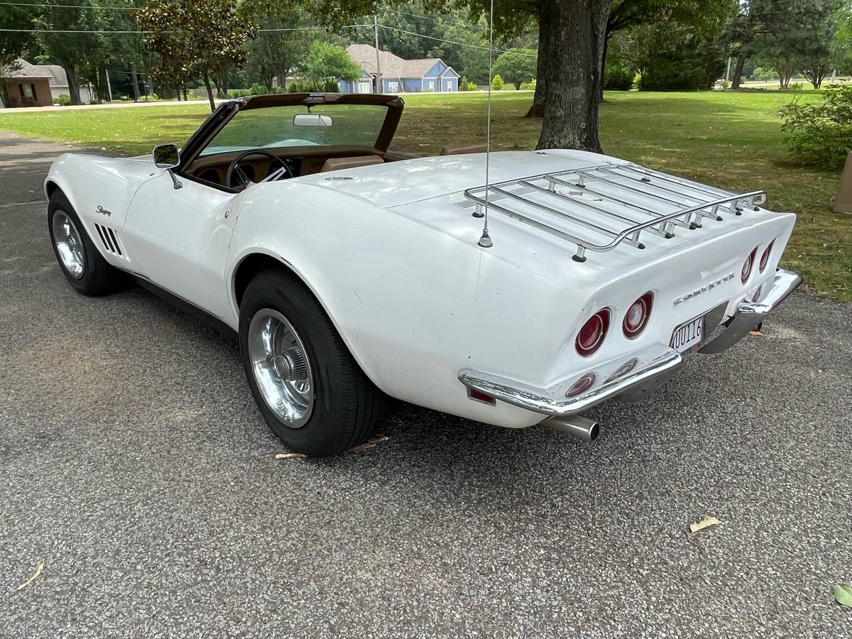 Chevrolet-corvette-1969-22