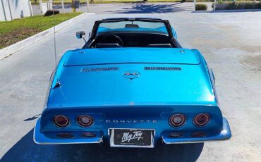 Chevrolet-corvette-1969-blue-7