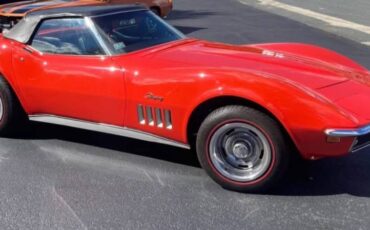 Chevrolet-corvette-1969-red