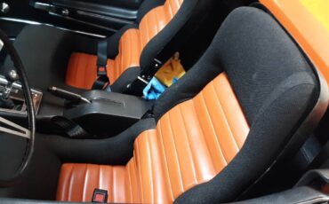 Chevrolet-corvette-1971-orange-12