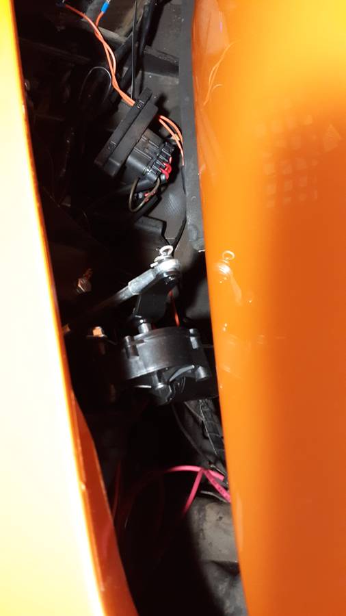 Chevrolet-corvette-1971-orange-17