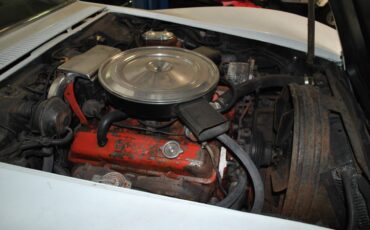 Chevrolet-corvette-1971-white-7