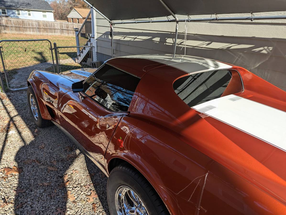 Chevrolet-corvette-1973-10