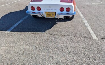 Chevrolet-corvette-1973-8