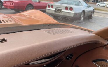 Chevrolet-corvette-1973-orange-20