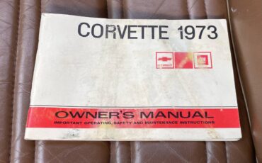 Chevrolet-corvette-1973-orange-22