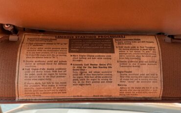 Chevrolet-corvette-1973-orange-23