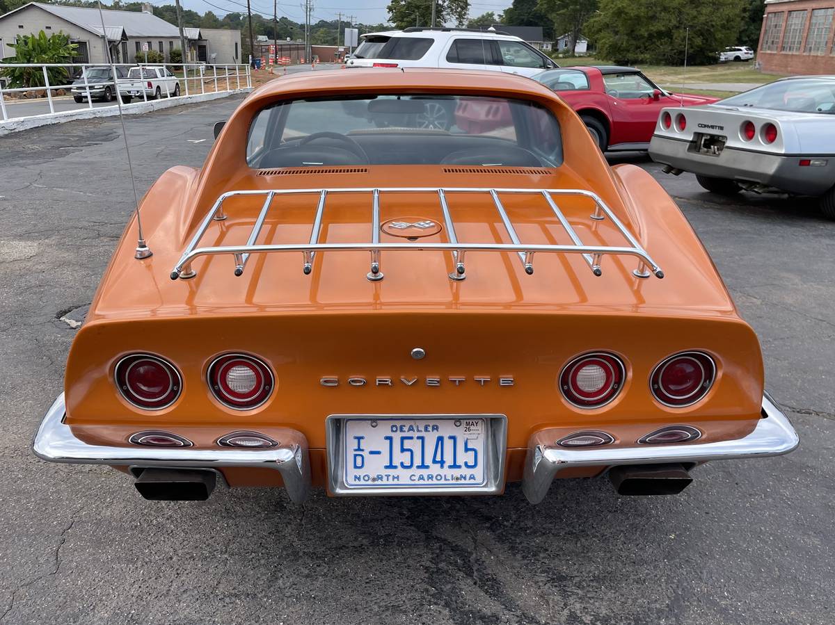 Chevrolet-corvette-1973-orange-3