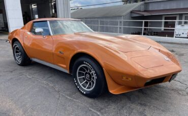 Chevrolet-corvette-1973-orange-6
