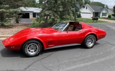 Chevrolet-corvette-1974-red-1