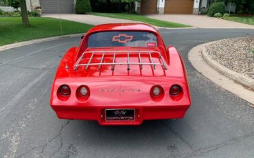 Chevrolet-corvette-1974-red-3