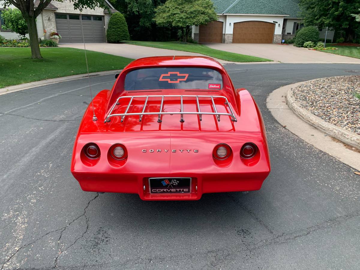 Chevrolet-corvette-1974-red-3