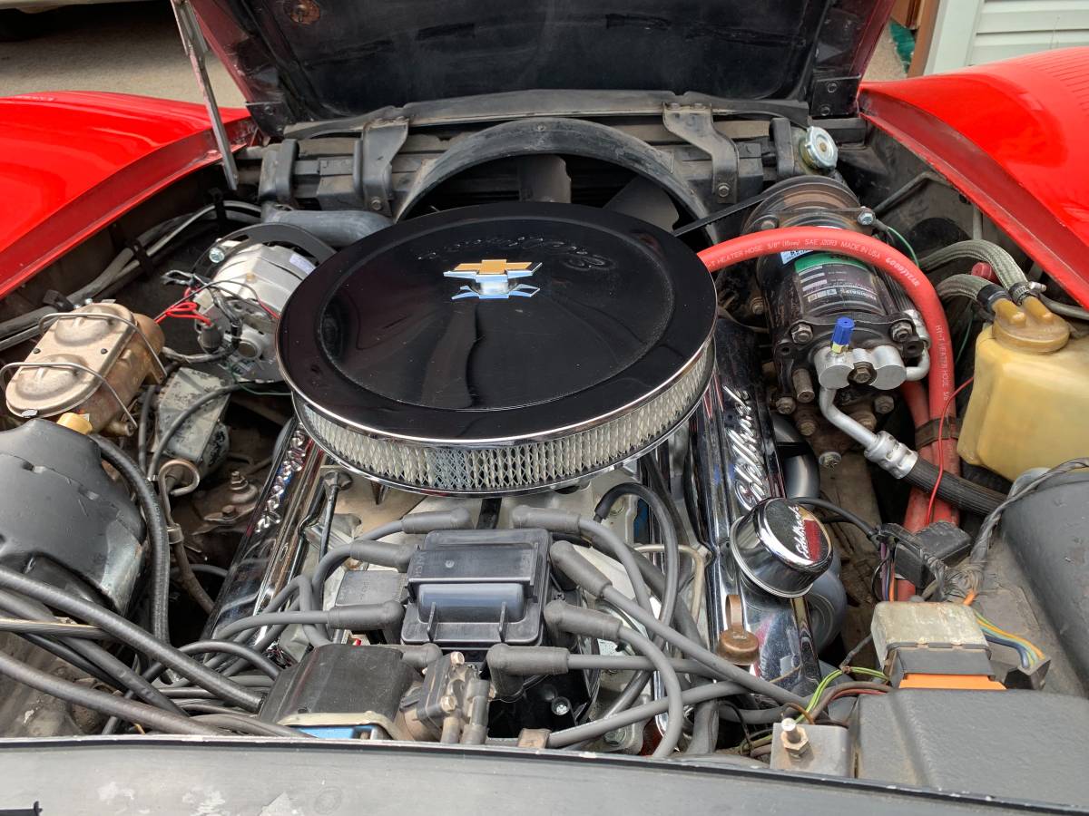 Chevrolet-corvette-1974-red-5
