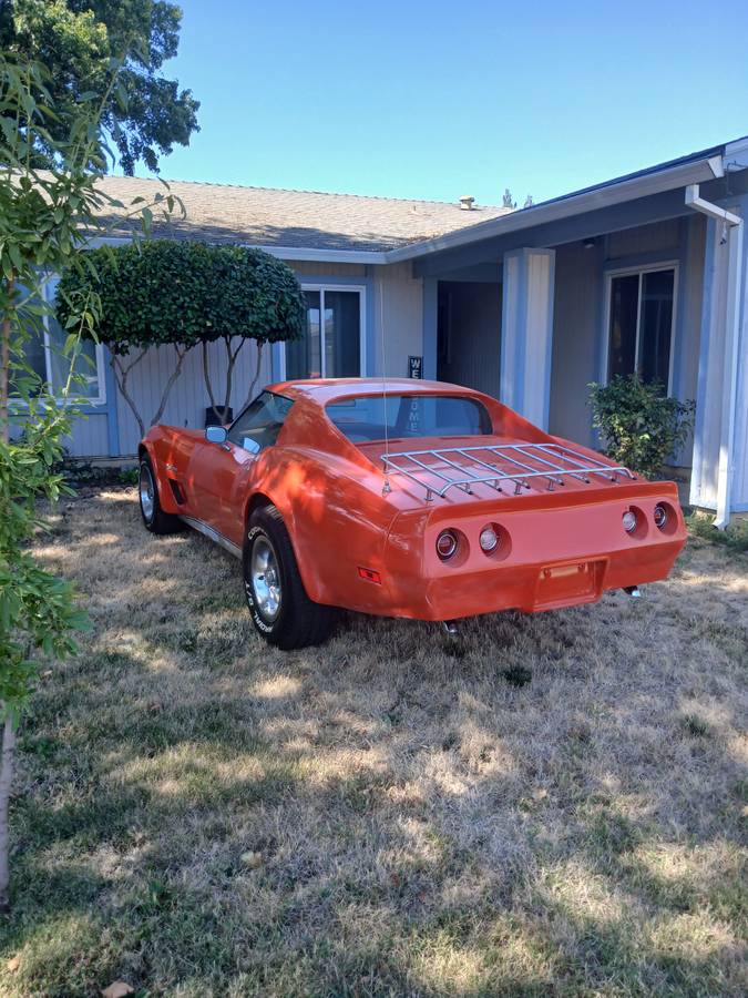 Chevrolet-corvette-1975-orange-3
