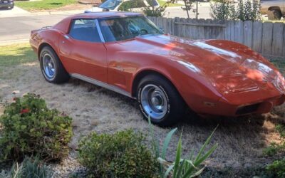 Chevrolet corvette 1975
