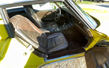Chevrolet-corvette-1978-yellow-3