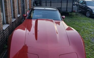 Chevrolet-corvette-1979-1
