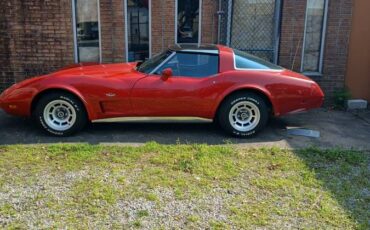 Chevrolet-corvette-1979