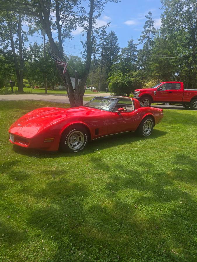 Chevrolet-corvette-1980-4