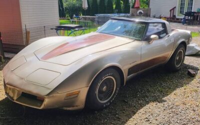 Chevrolet corvette 1982