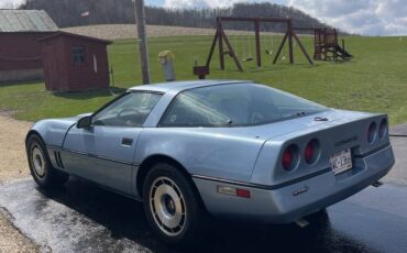 Chevrolet-corvette-1984-1