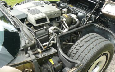 Chevrolet-corvette-1984-11