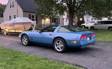 Chevrolet-corvette-1984-blue-3