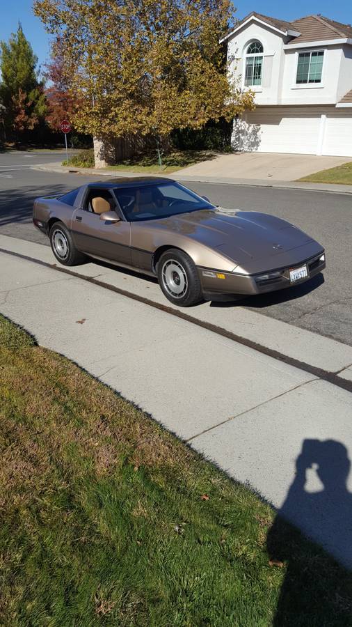Chevrolet-corvette-1984-custom-4