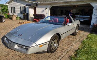 Chevrolet-corvette-1984-silver-8