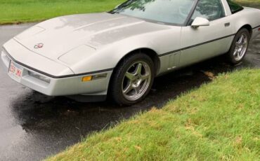 Chevrolet-corvette-1984-silver-9